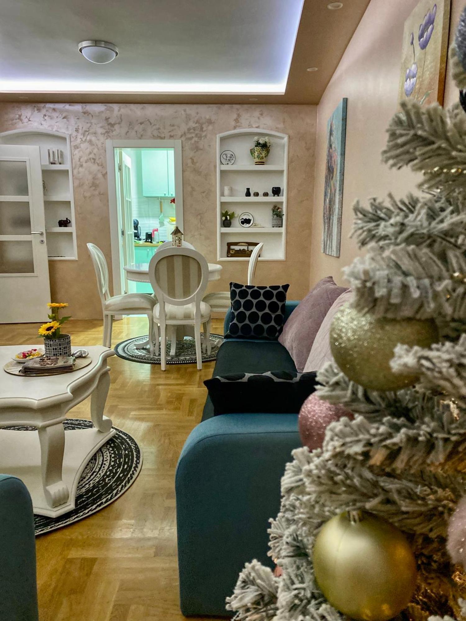 Apartman Diana Sremska Mitrovica Bagian luar foto
